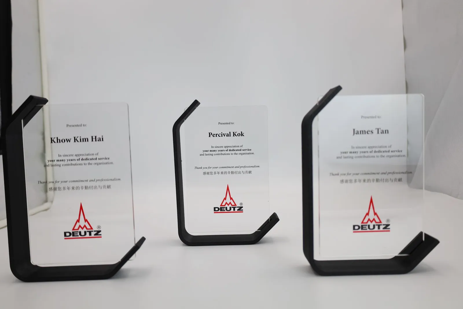How do long service awards work in Singapore?
