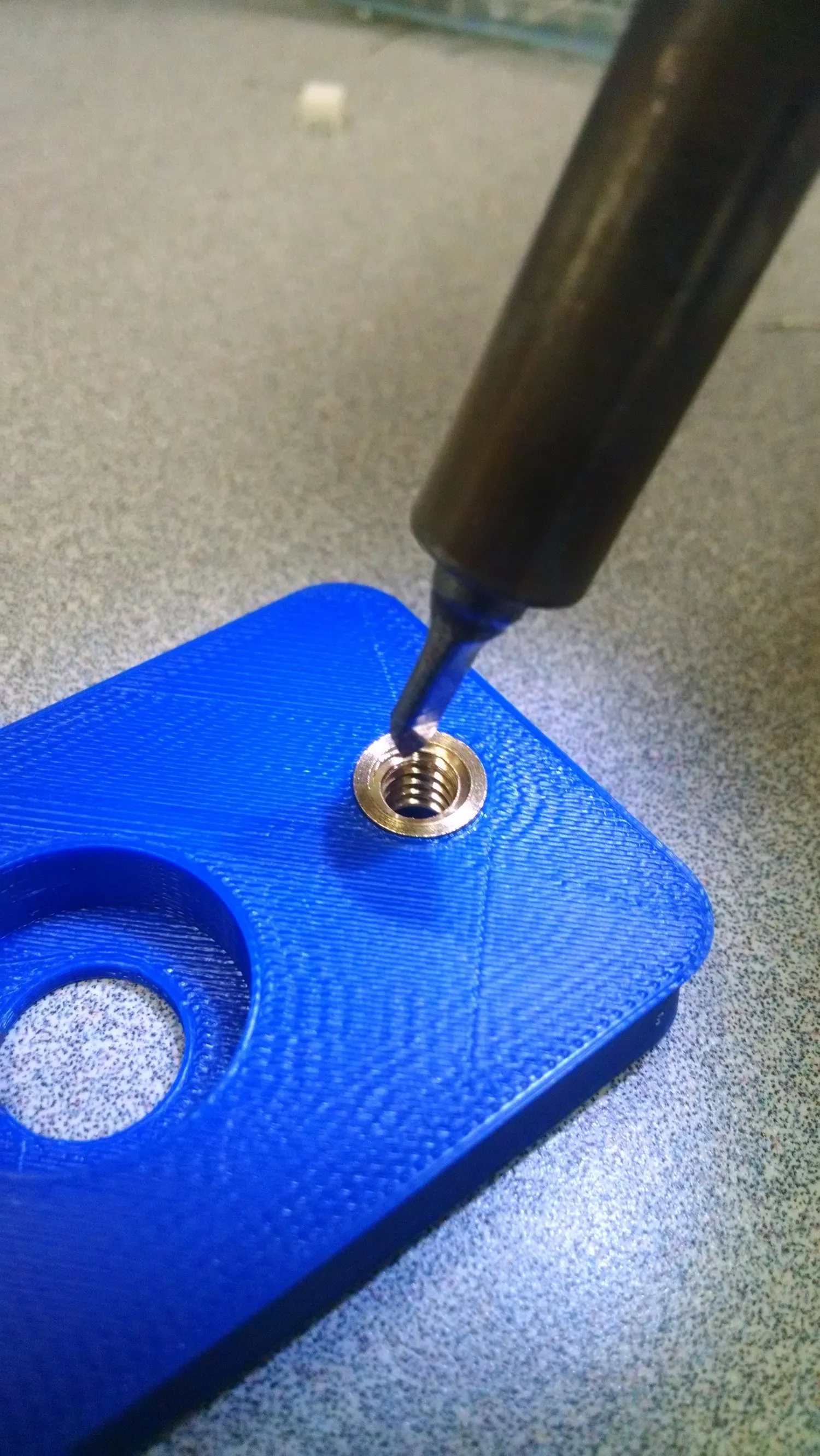 Embedding in 3D prints