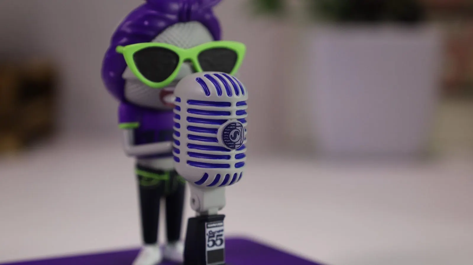 Shure 100th Year Annivesary Figurine Production — photo 4