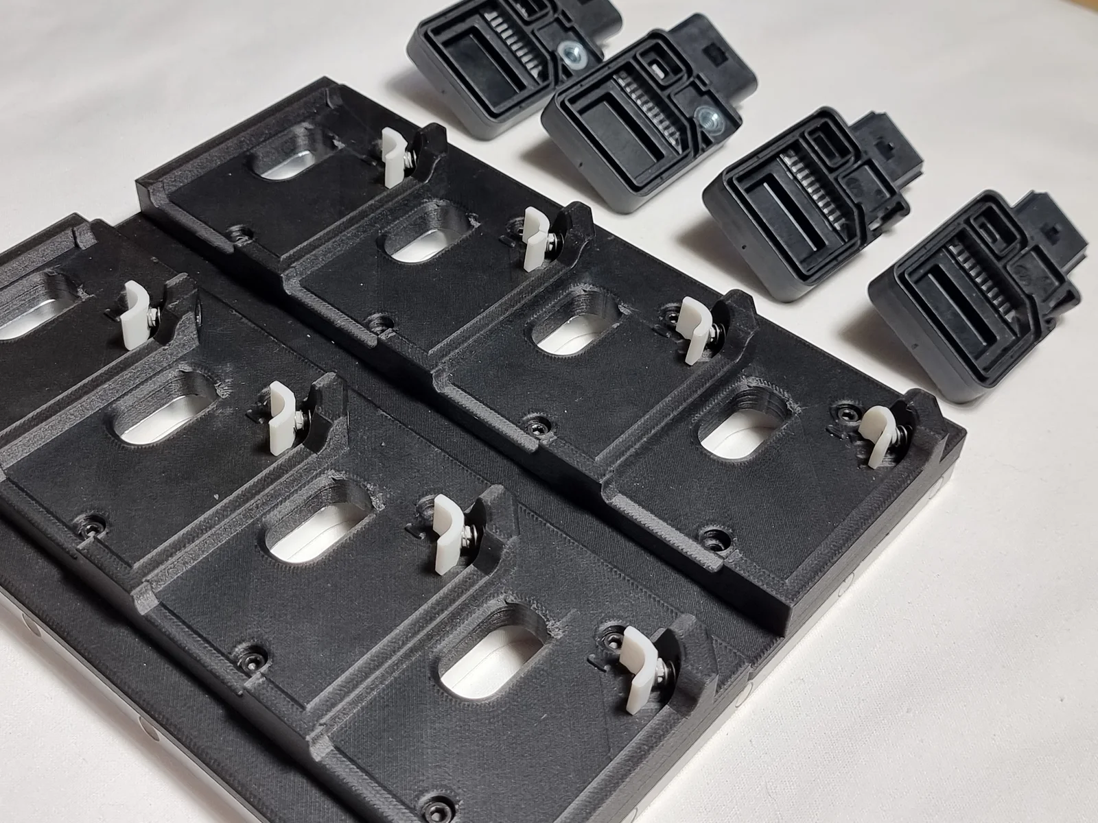 Electronic Parts Holding Jig photo 3