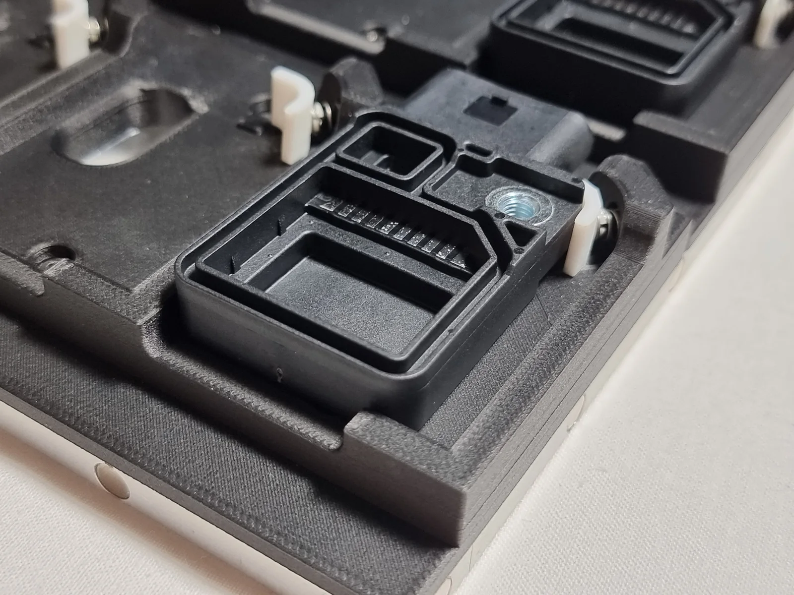 Electronic Parts Holding Jig photo 4
