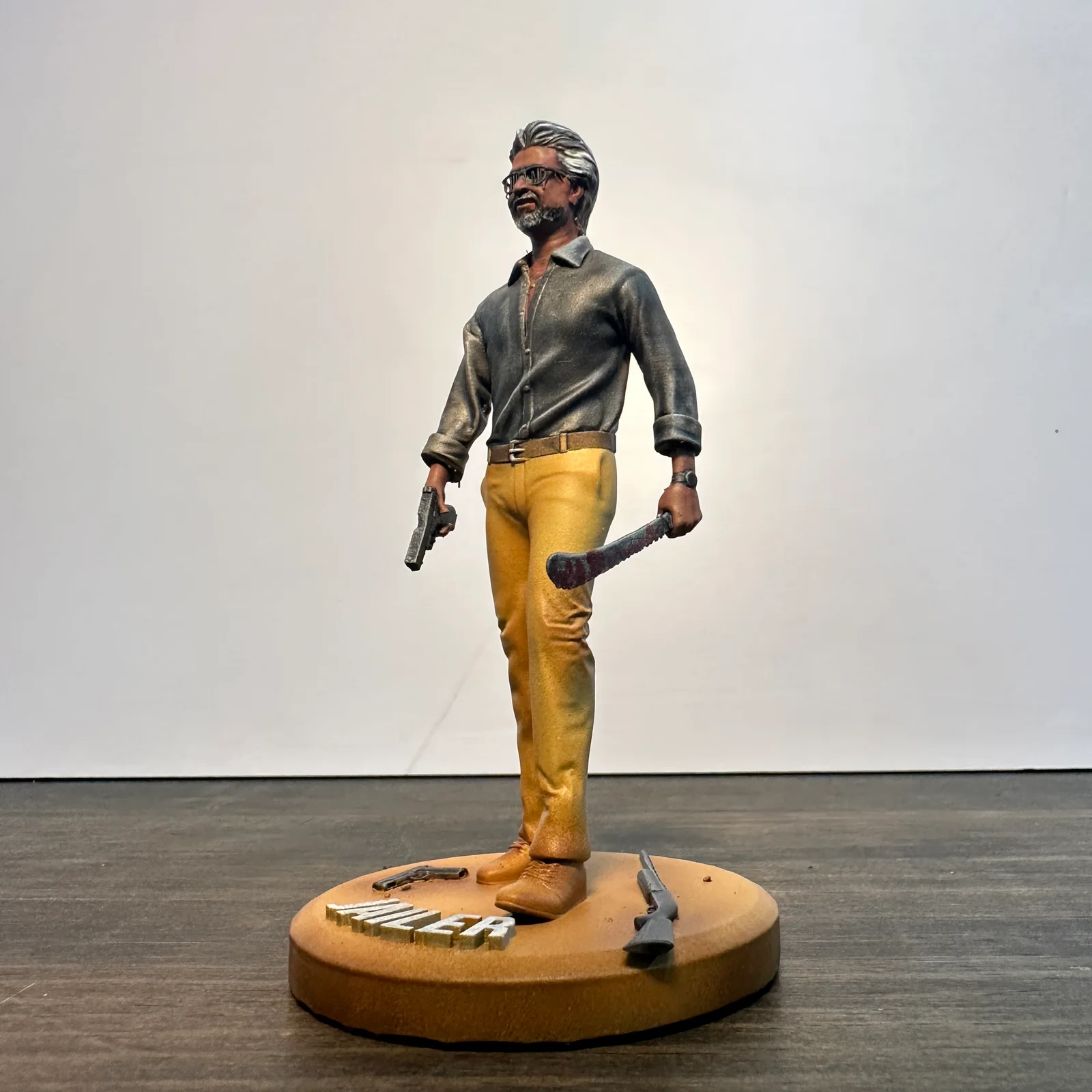 Jailer Figurine photo 2