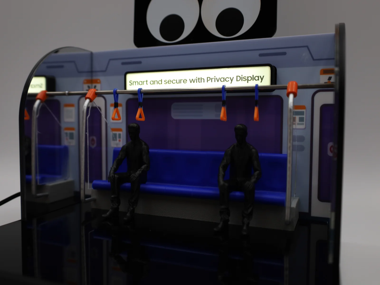 Samsung Galaxy S26 Privacy Display Booth photo 1