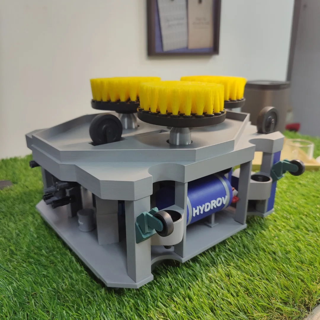 Underwater ROV Scale Model photo 2