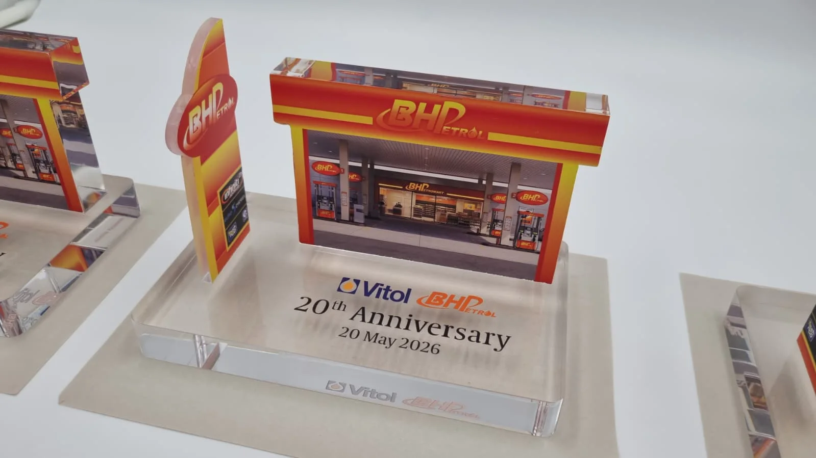 Vitol Asia Clear Acrylic Trophy