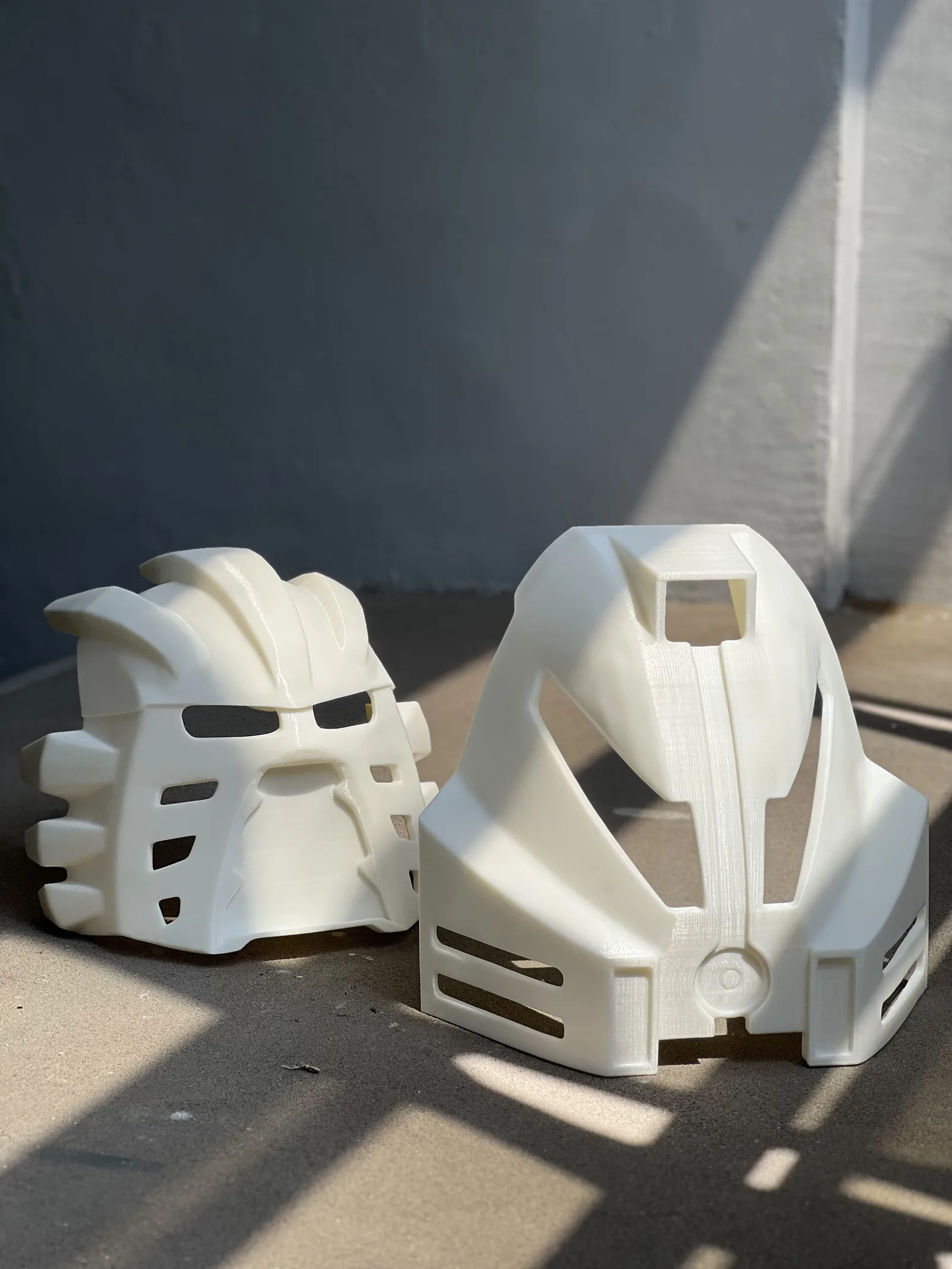 Kanohi Kakama and Kanohi Avohkii Mask