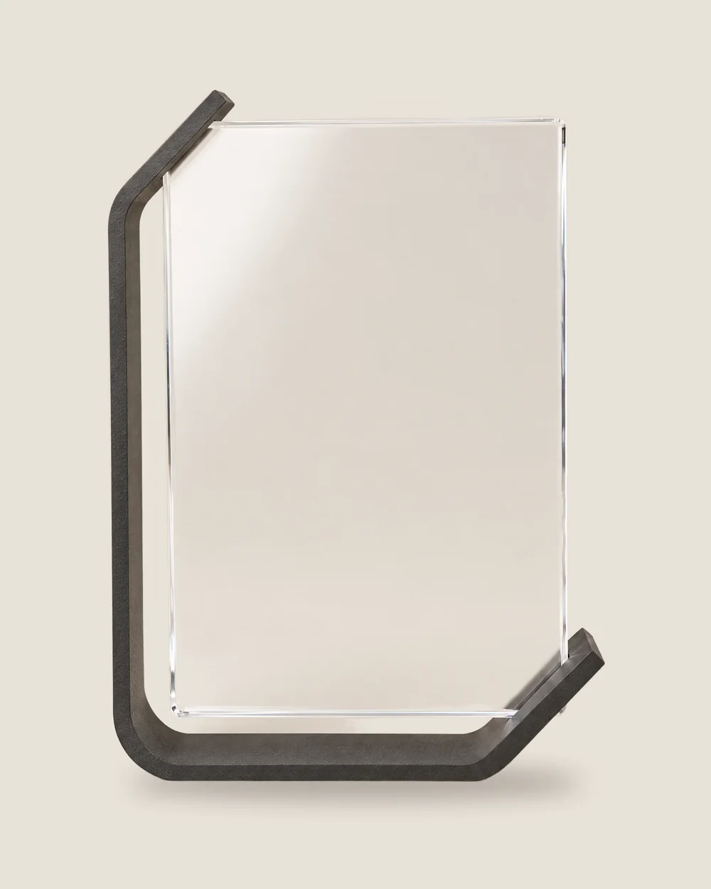 Arc plaque, clear, studio shot
